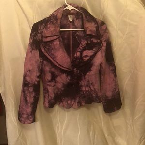 Design Today’s Wire Collar Jacket